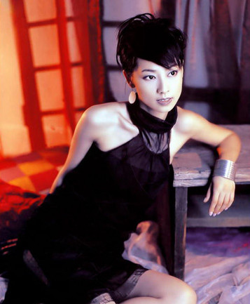 张茜歌手年龄图片