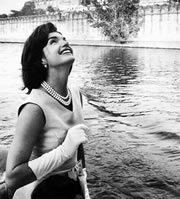 杰姬·肯尼迪·奥纳西斯